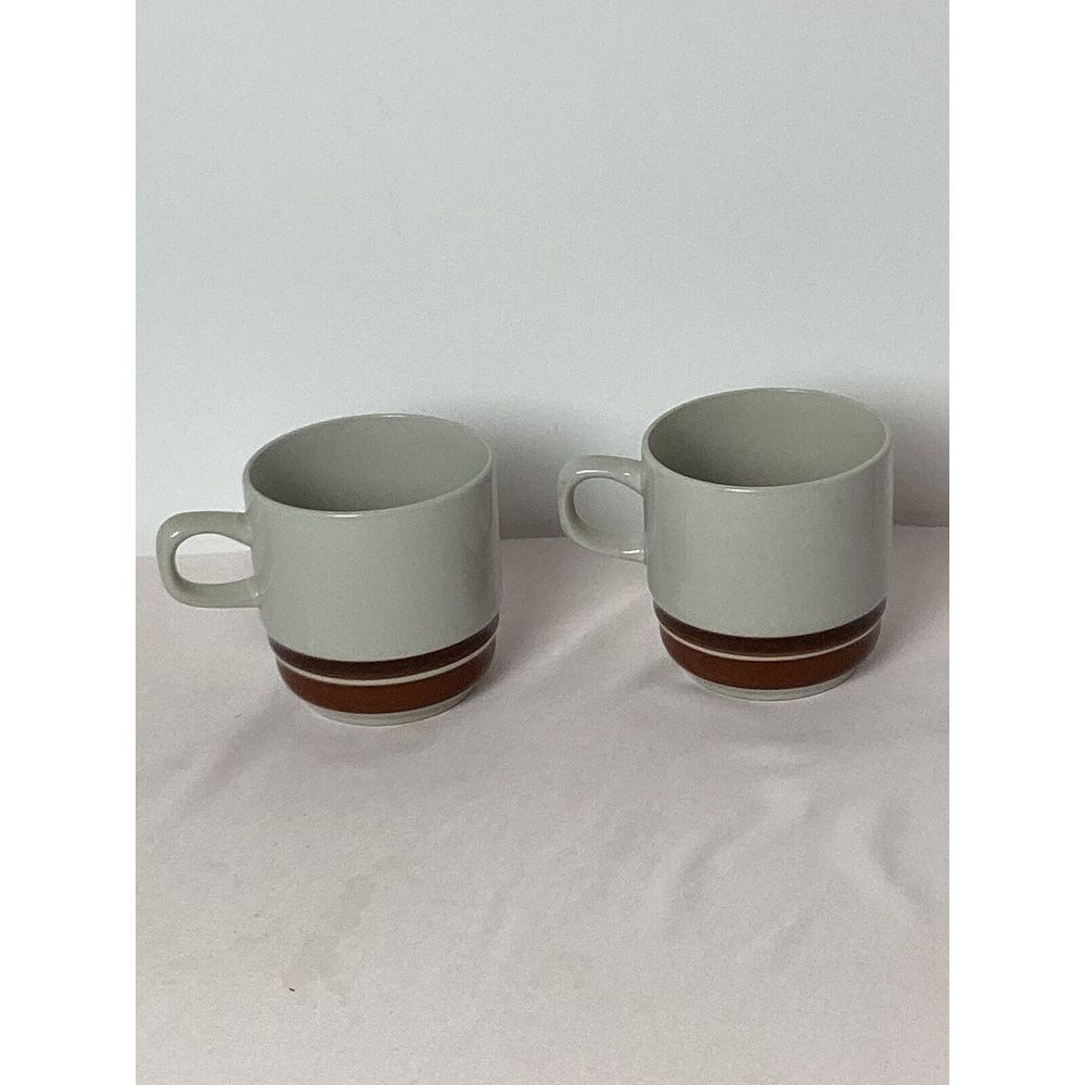 Estate Hearthside Vintage 2 Pcs Hand Painted Stoneware Japan Beige Brown Mugs